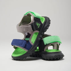 BLACK/CHARCOAL,NOIR/CHARBON : HARBOR T - Toddler Front View