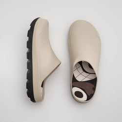 BLACK,GRIS/NOIR : Nova x Cécile Gariépy - Slip-On Clogs Front View