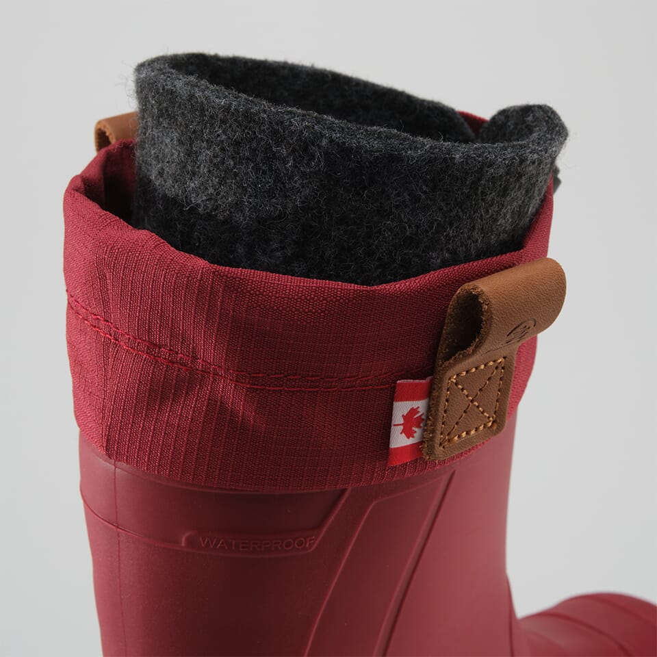 RED,ROUGE : TUNDRA JR. CANADIAN OG Alternate View