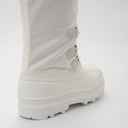 White,Blanc : Canuck Men's Winter Boots - Three-Quarter Back View