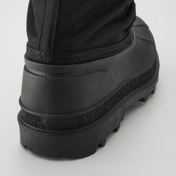 Black,Noir : Canuck Women's Winter Boots - Three-Quarter Back View