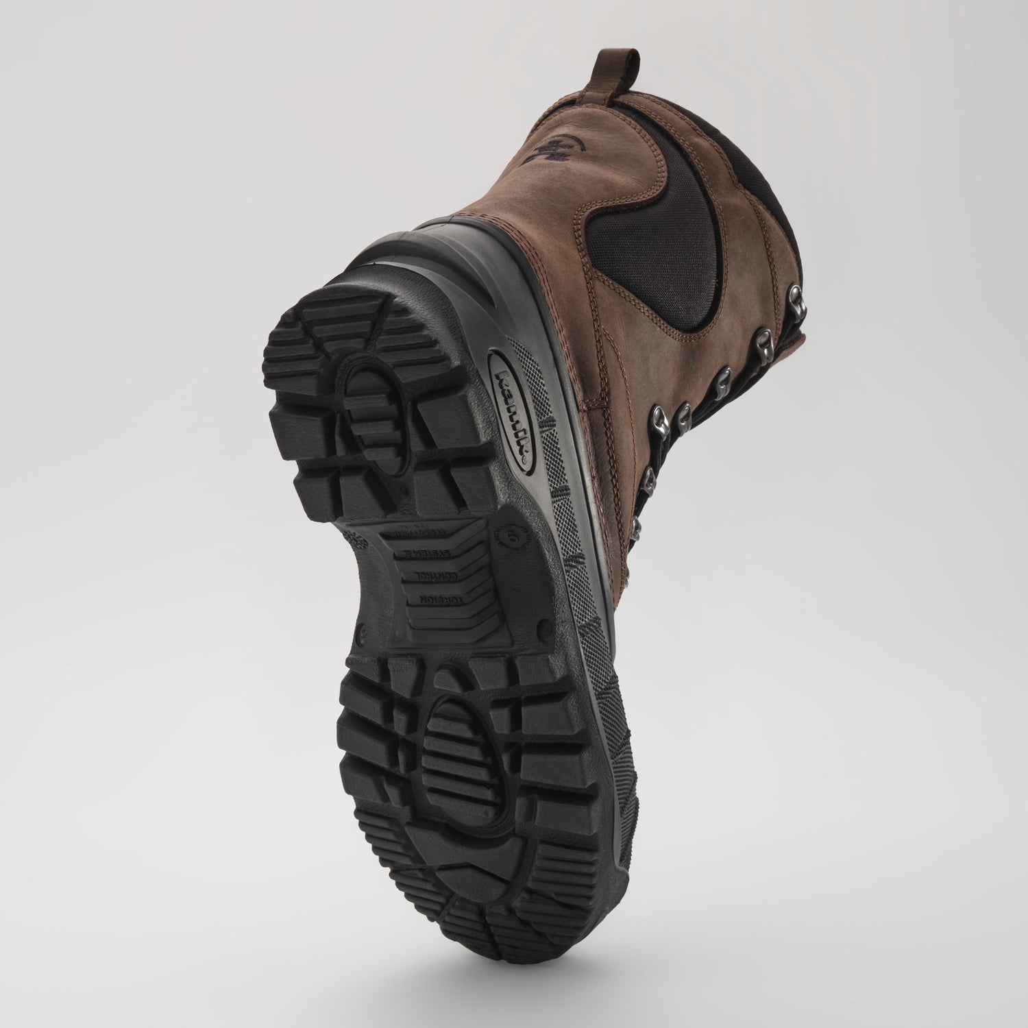 Dark Brown,Brun foncé : Cody Men's Winter Boots - Outsole View