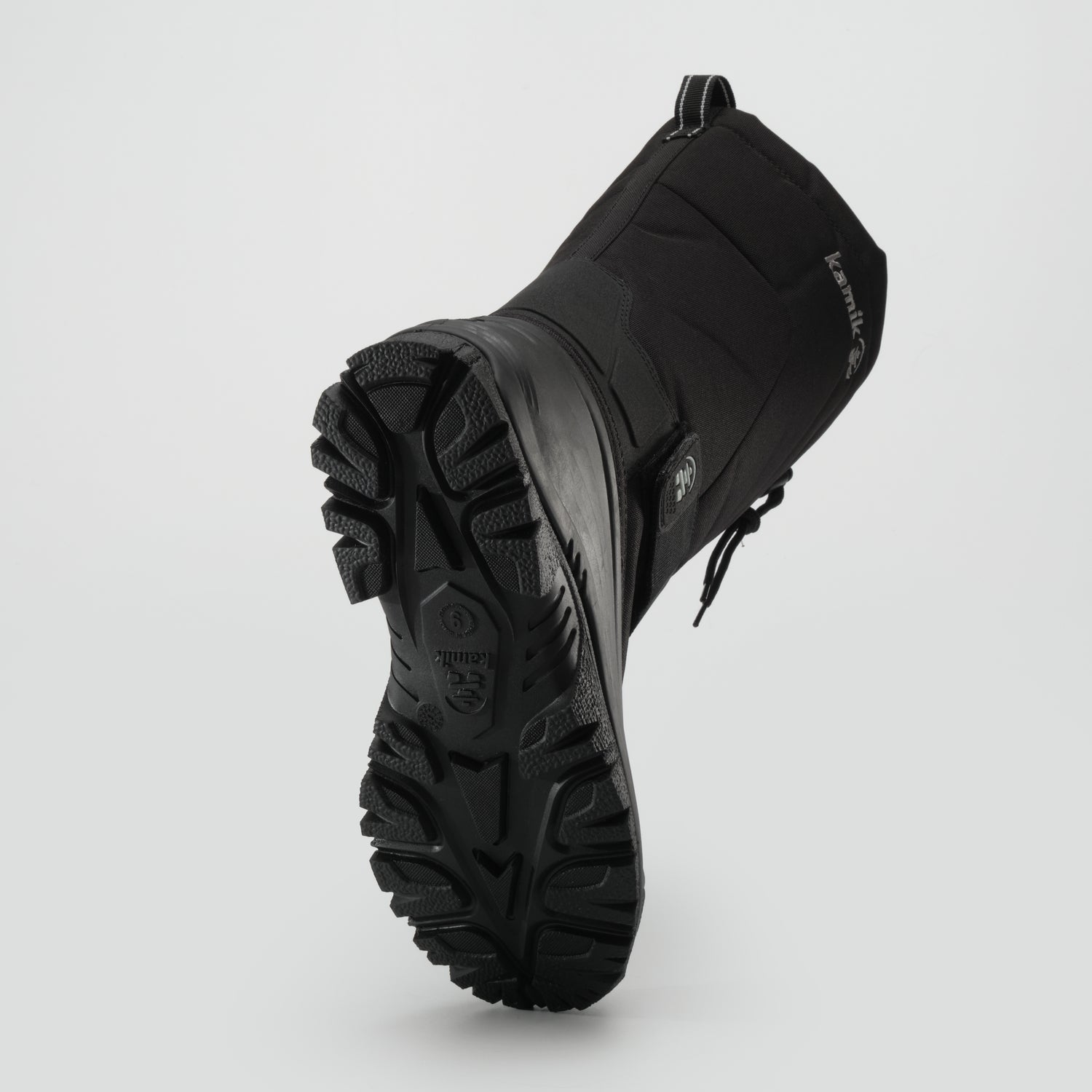 Black,Noir : Greenbay 4 Women's Winter Boots - Outsole View