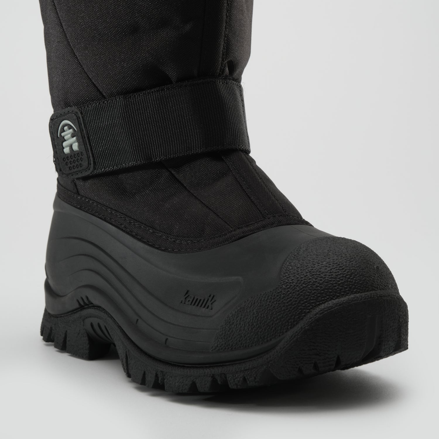 Black,Noir : Greenbay 4 Women's Winter Boots - Three-Quarter Front View