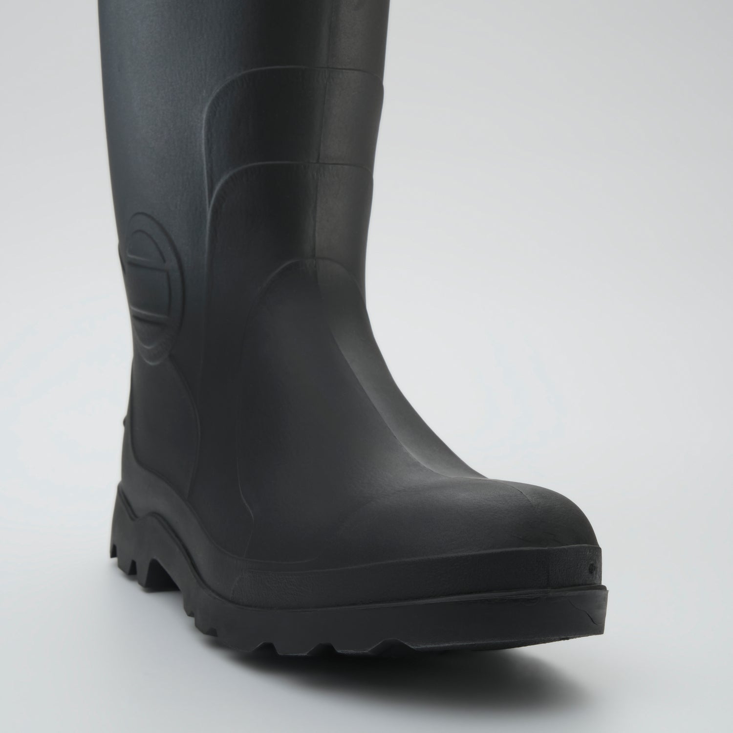 Black,Noir : Irongrid Men's Work Boots - Three-Quarter Front View