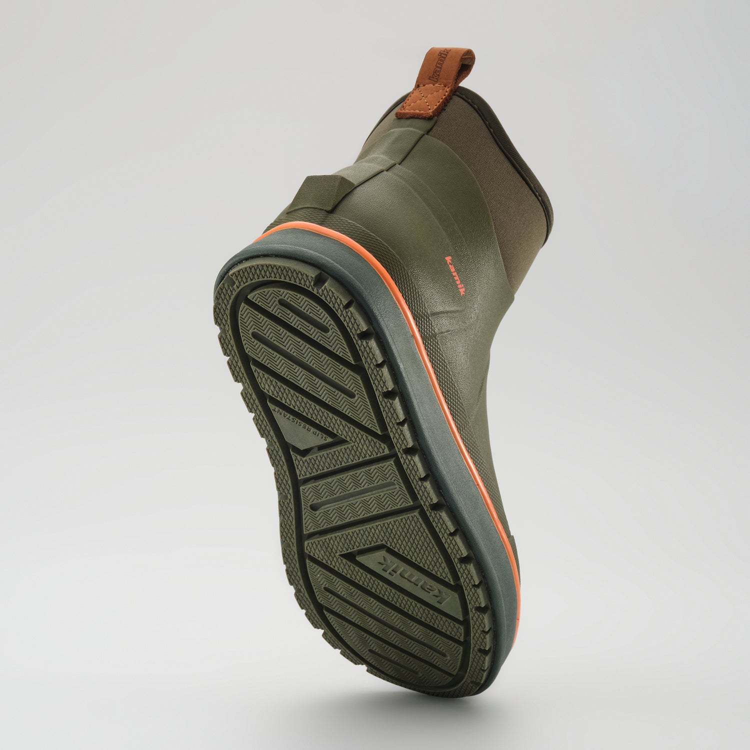 Dark Olive,Olive foncé : Lowtide Women's Rain Boots - Outsole View
