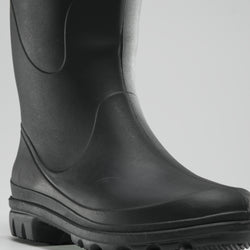 Black,Noir : Miranda Women's Rain Boots - Three-Quarter View Close-up