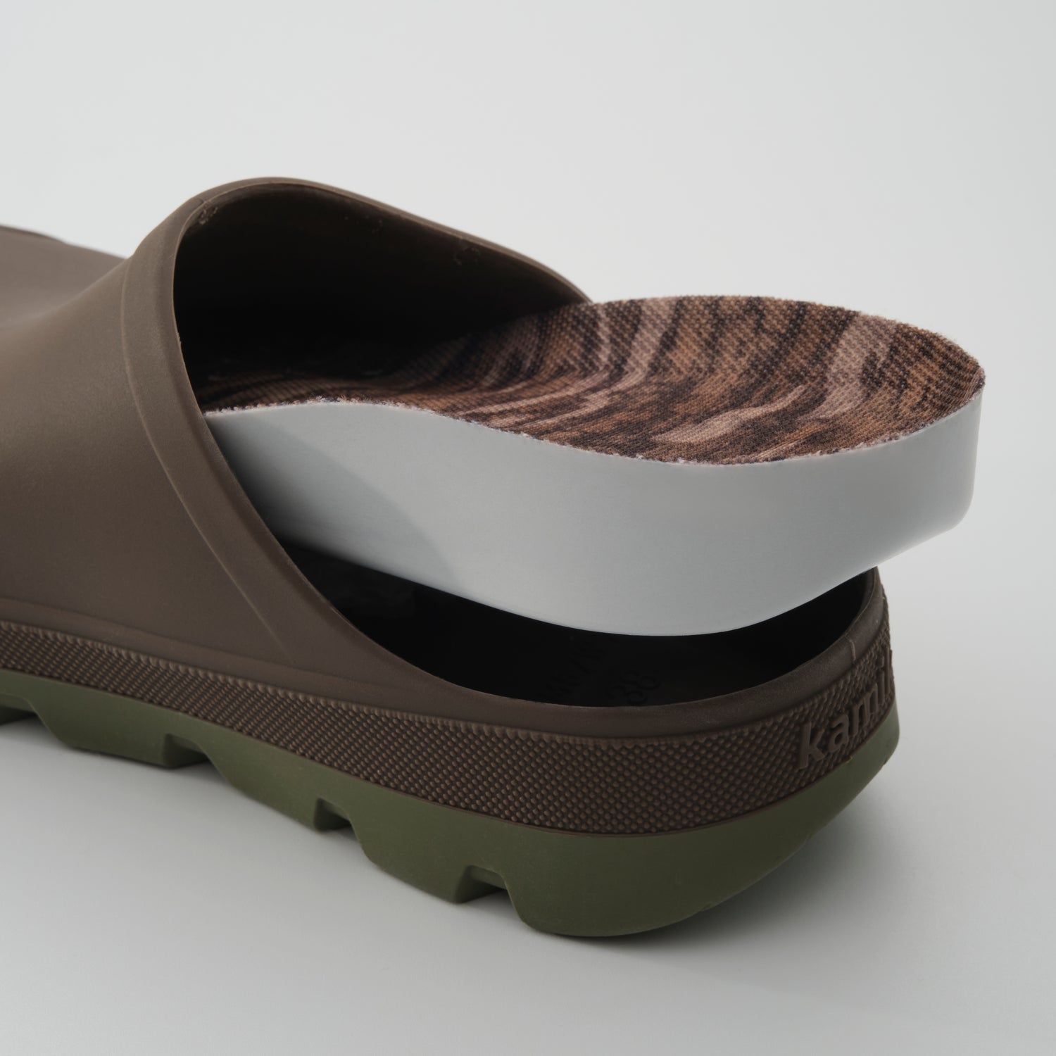 Brown,Brun : Nova Unisex Comfort Clogs - Insole View