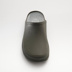 Dark Olive,Olive foncé : Nova Waterproof Unisex Clogs - Front View
