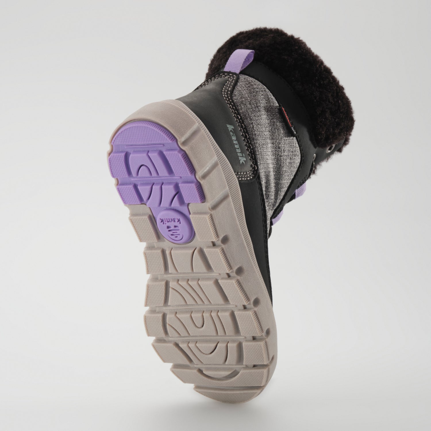 Charcoal,Charbon : Seeker F Kids Winter Boots - Outsole View