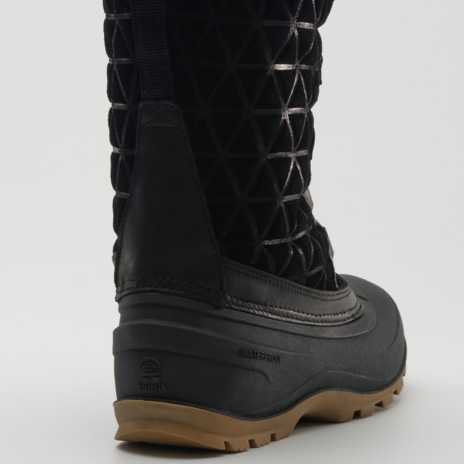 Black,Noir : Snovalley 6 Women's Winter Boots - Three-Quarter Back View