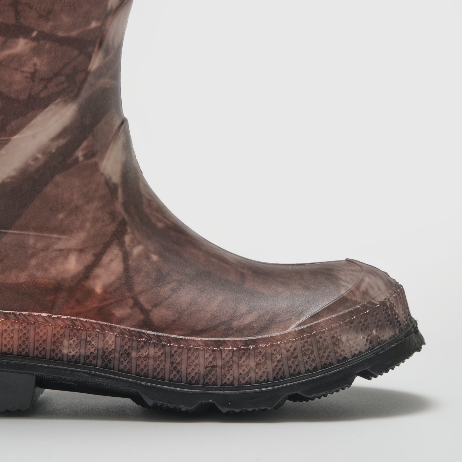 Mossy Oak Break-Up Country : Stomp Camo Kids' Rain Boots - Side View Close-up