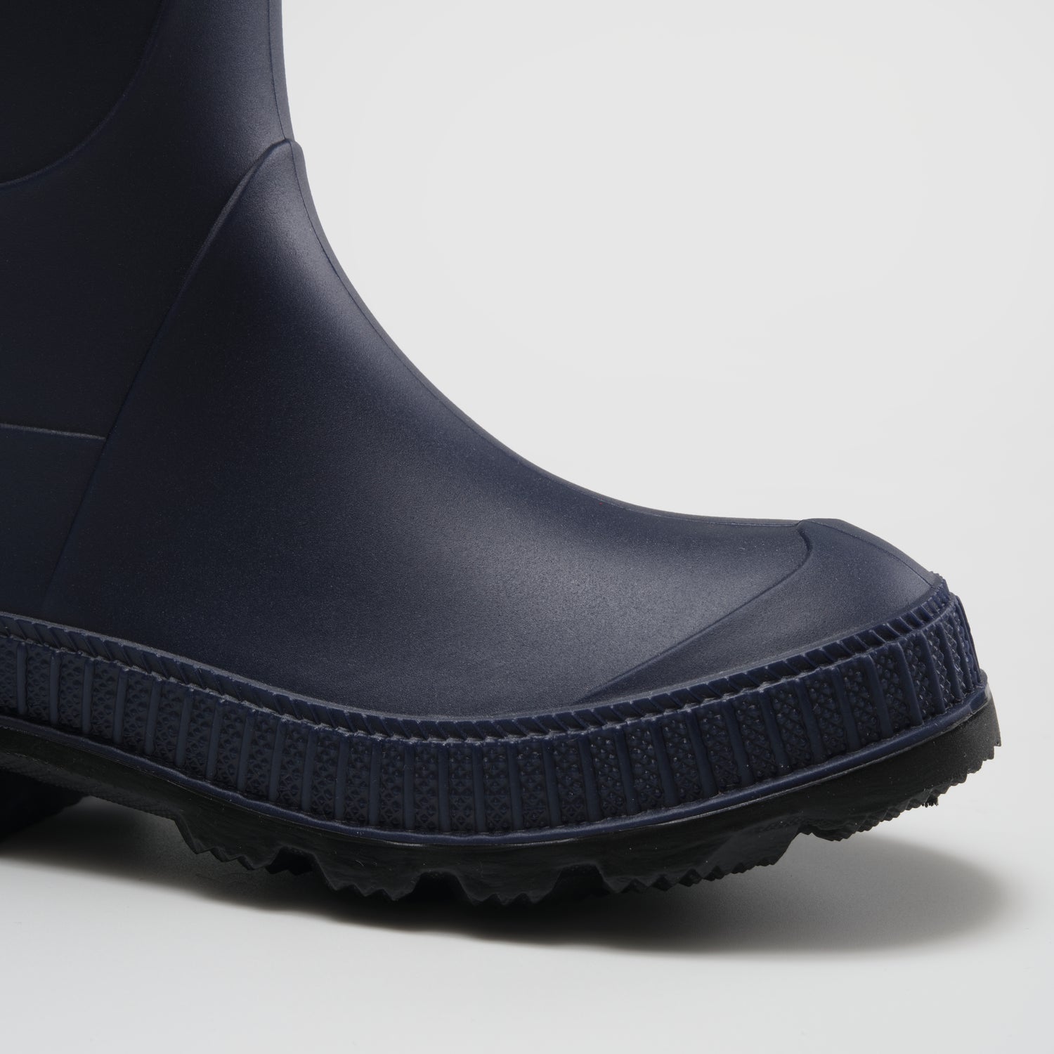 Navy-Black,Marine-Noir : Stomp Kids' Rain Boots - Side View Close-up