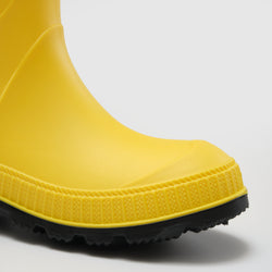 Yellow-Black,Jaune-Noir : Stomp Kids' Rain Boots - Side View Close-up