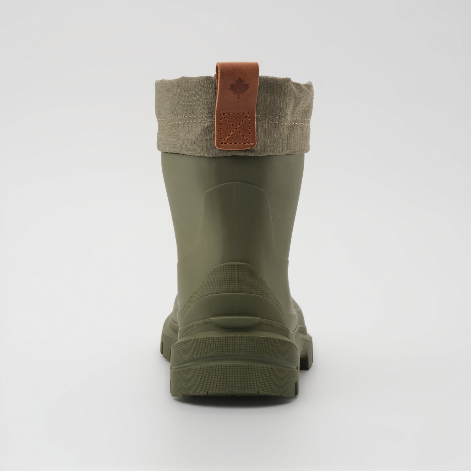 Moss,Mousse : Tundra Mid Men's Winter Boots - Back View