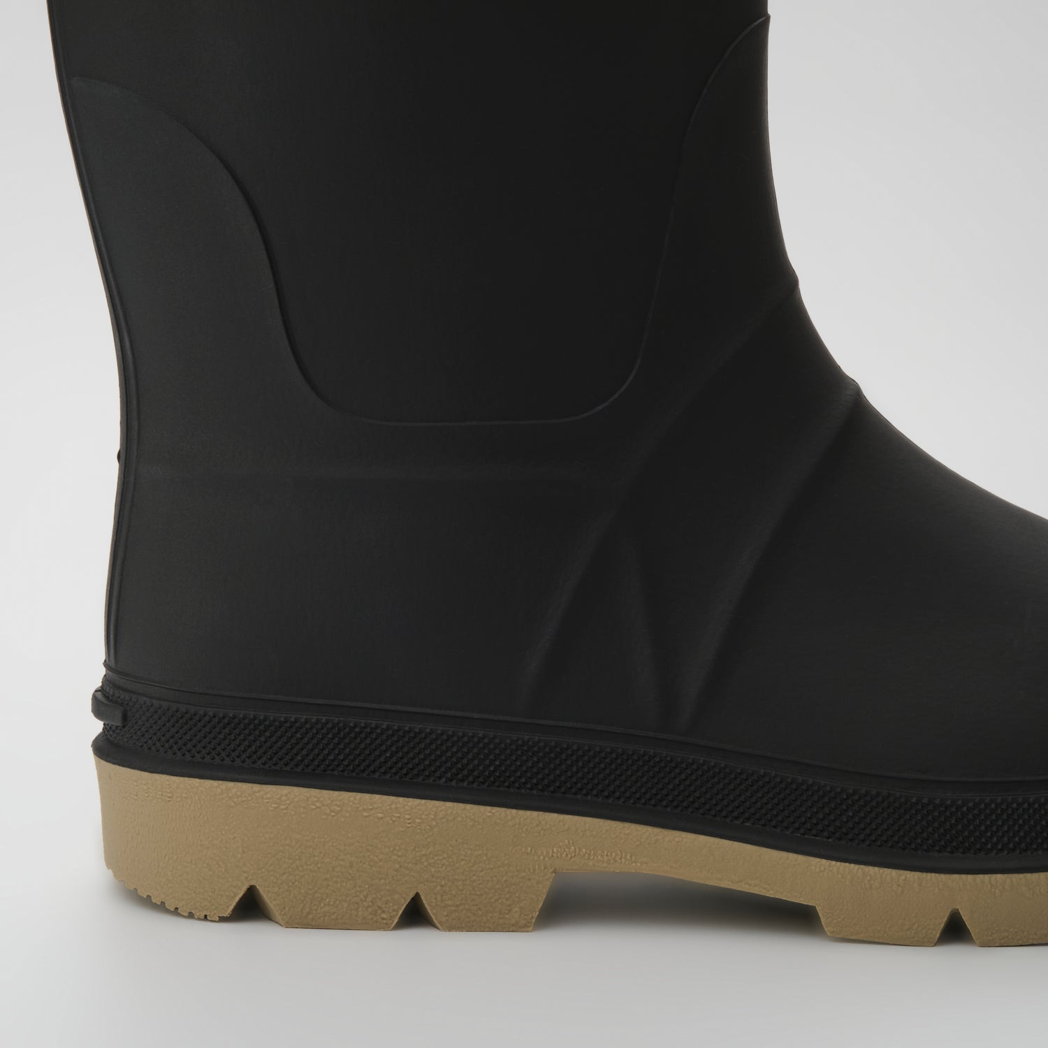 Black-Crepe,Noir-Crêpe : Work Horse Pro Men's Work Boots - Close-up Side View