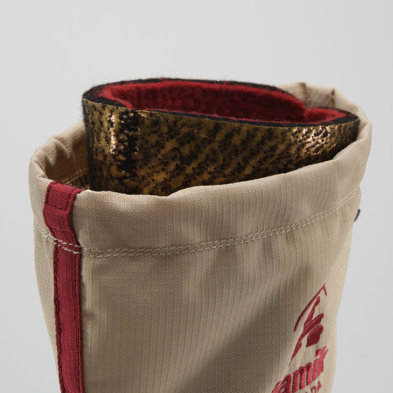 OFF WHITE,BLANC CASSÉ : CANUCK CANADIAN OG - Men Alternate View