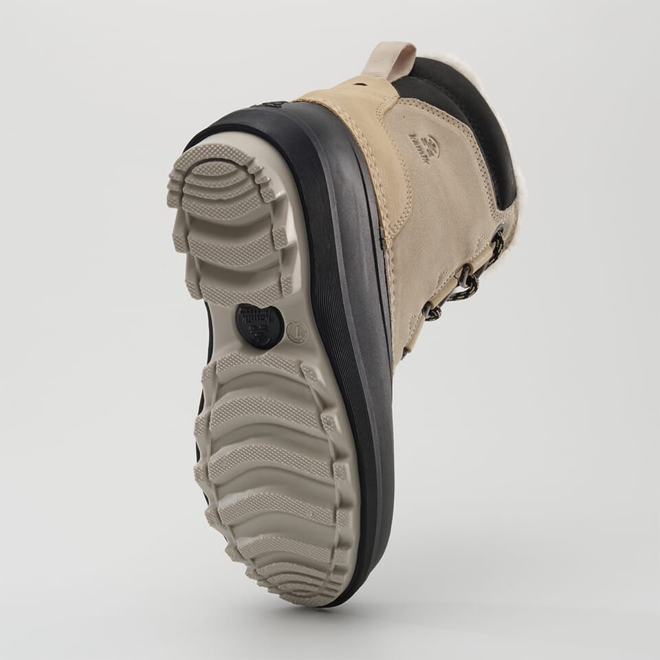 OFF WHITE,BLANC CASSÉ : LAUREN LO Sole View