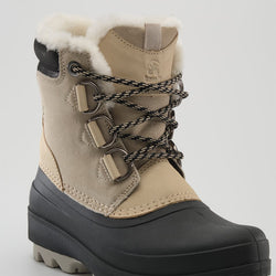 OFF WHITE,BLANC CASSÉ : LAUREN LO Inside View